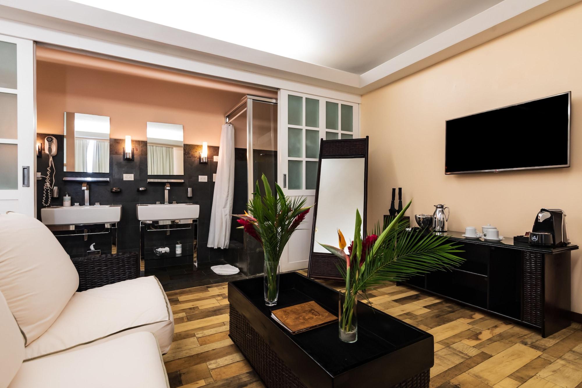 Gaia Hotel & Reserve- Adults Only Manuel Antonio Buitenkant foto
